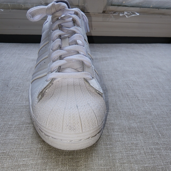 Women's Adidas Superstar Shoes - Picture 10 of 16